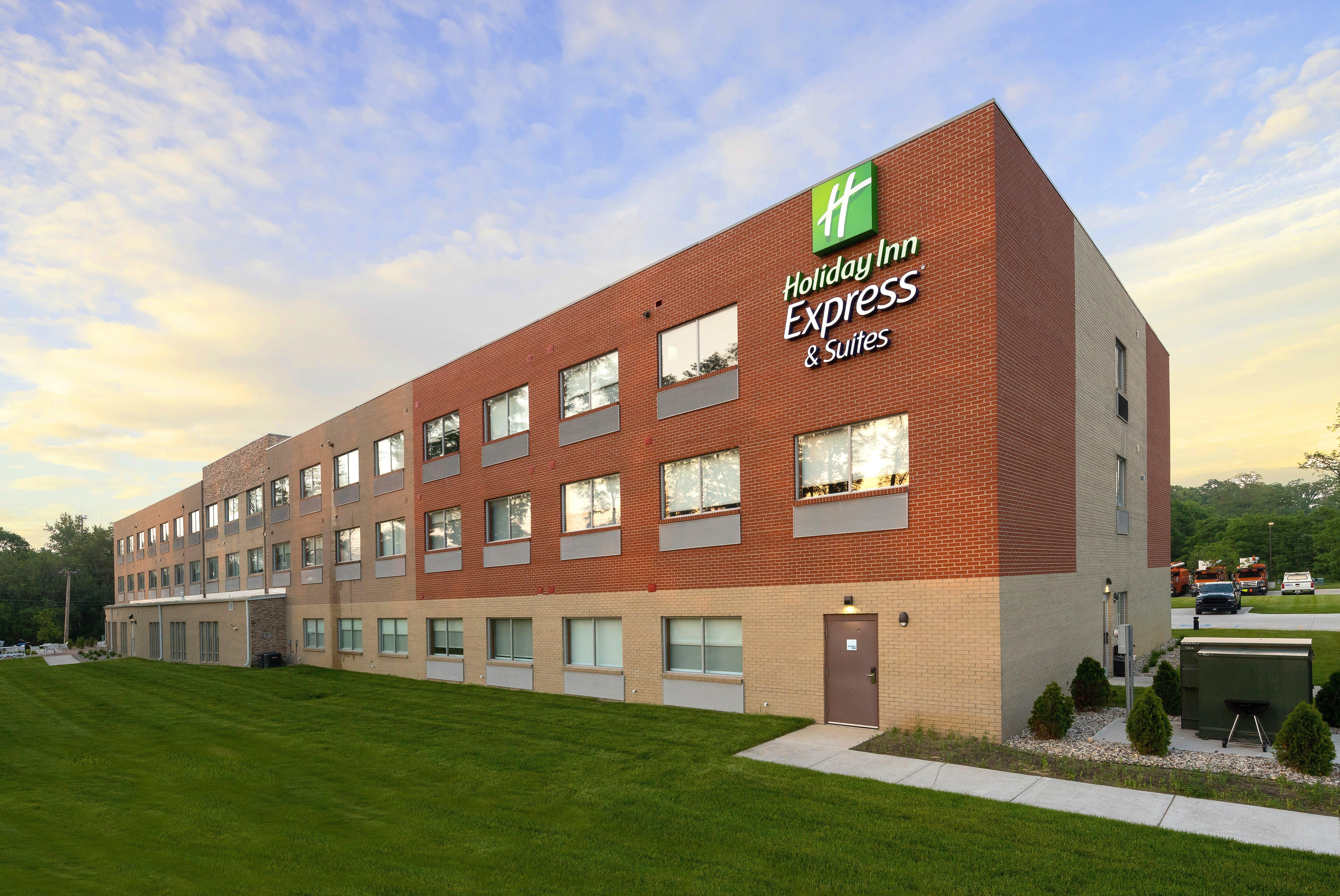 Hotel Express & - By Ihg