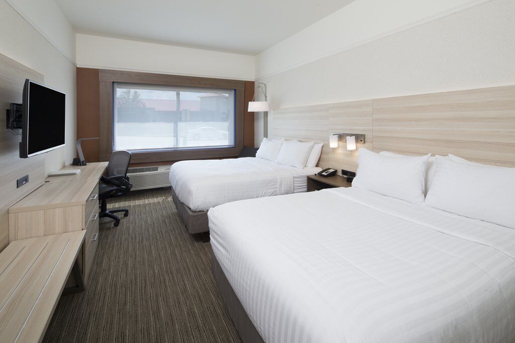 Hotel Express & - By Ihg Portage